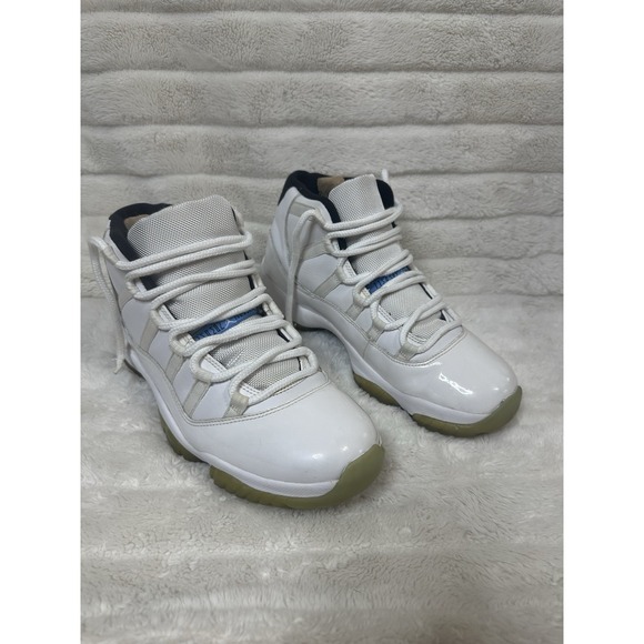 Size 10.5 - Jordan 11 Retro High Legend Blue - No Box - Picture 2 of 8